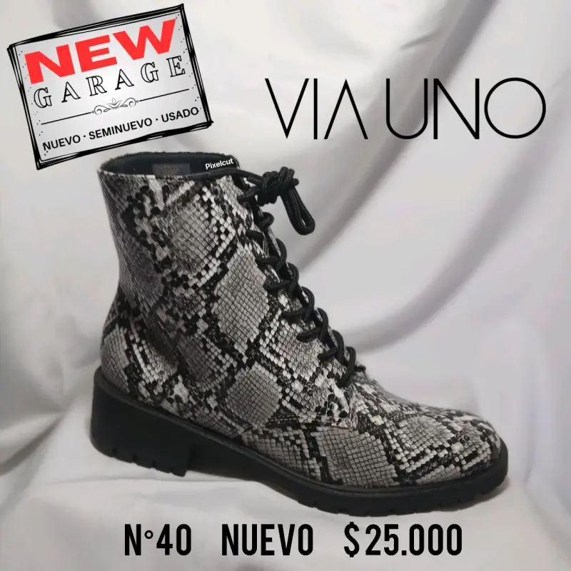 Botas Via Uno estampado serpiente - 1