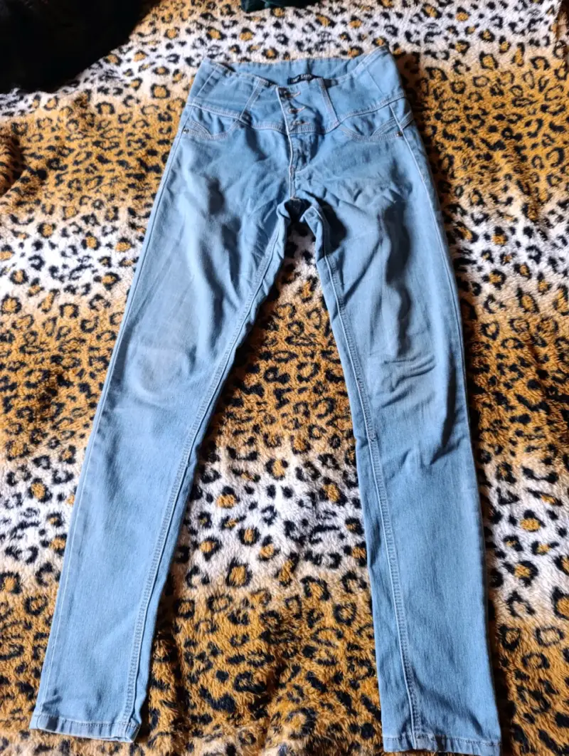 Jeans azul celeste mujer - 1