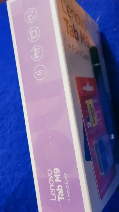 Lenovo Tab M9 con funda - miniatura 2