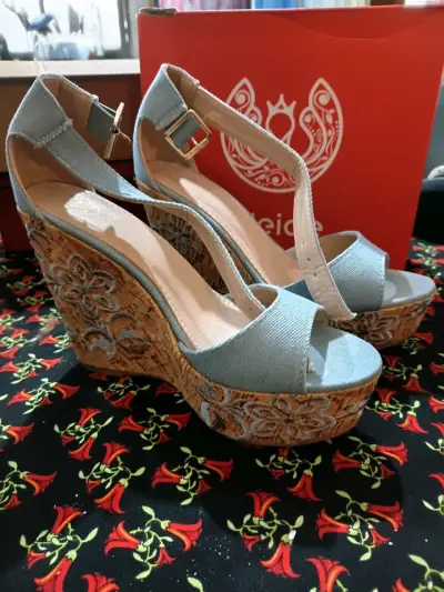 Sandalias wedge denim azul - miniatura 2