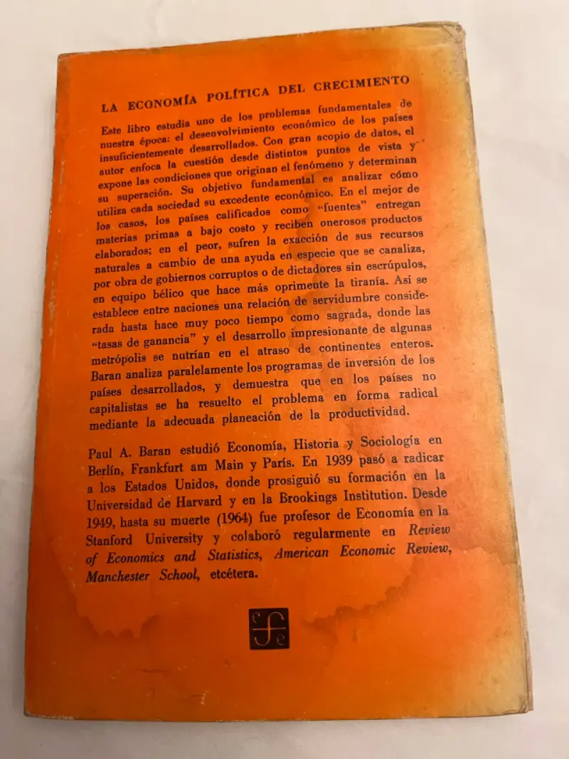 Libro La economía política del crecimiento - 2