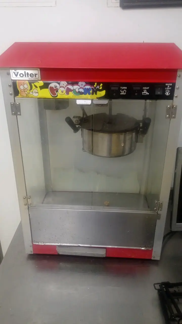 Máquina de palomitas Volter roja