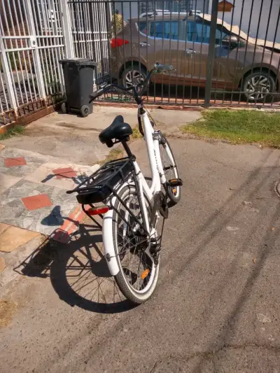Bicicleta eléctrica Volmark blanca - miniatura 5