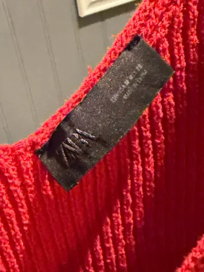 Top tejido rojo sin mangas - miniatura 3