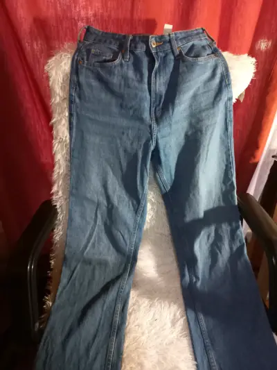 Jeans H&M talla 36. - miniatura 1