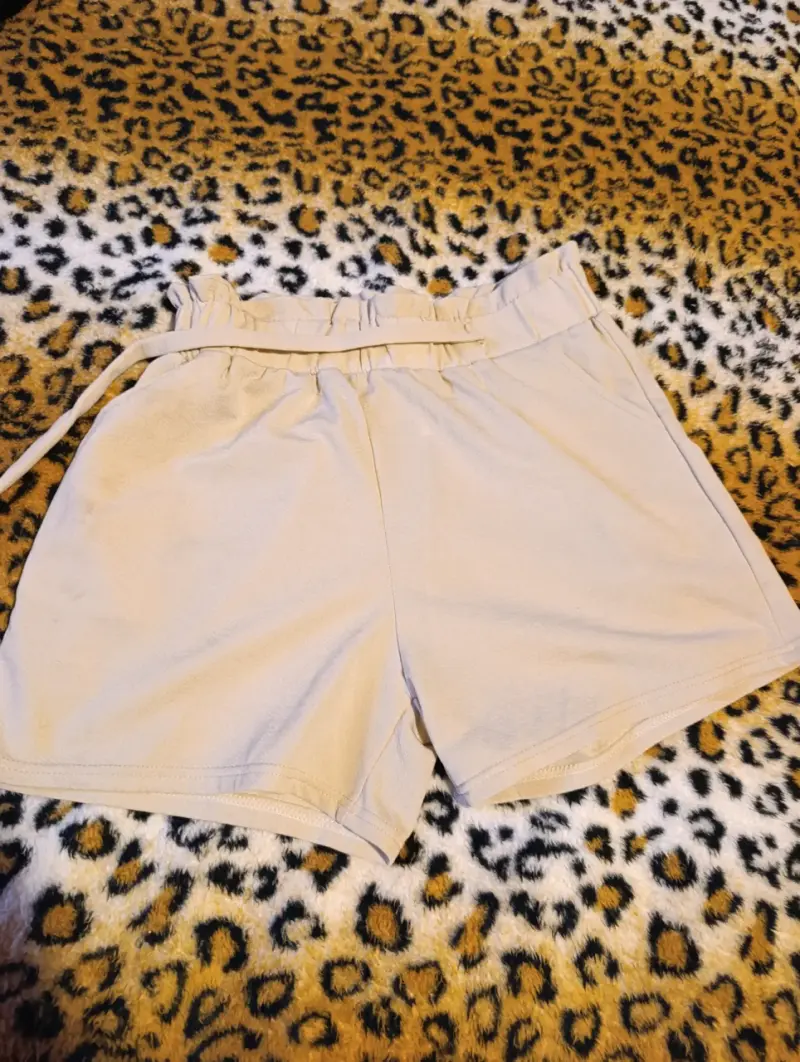 Shorts beige