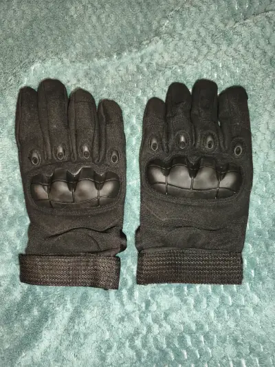 Guantes tácticos negros - miniatura 1