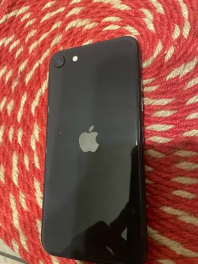 iPhone 7 en buen estado 86% batería - miniatura 3