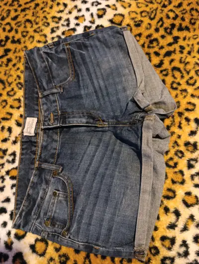 Shorts de mezclilla azul - miniatura 1
