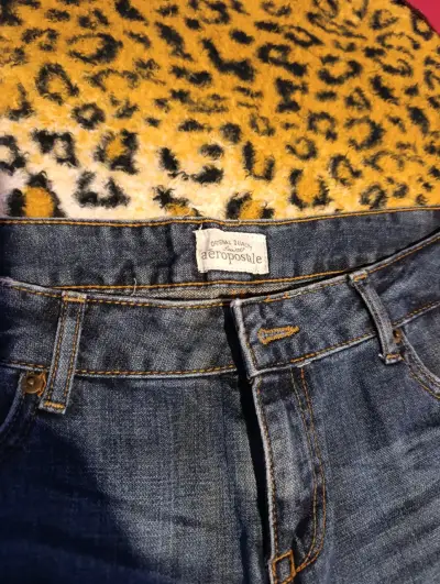 Shorts de mezclilla azul - miniatura 2