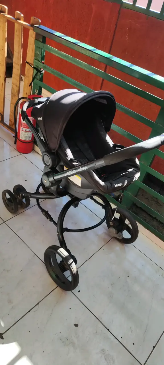 Coche para bebé Infanti negro - 1