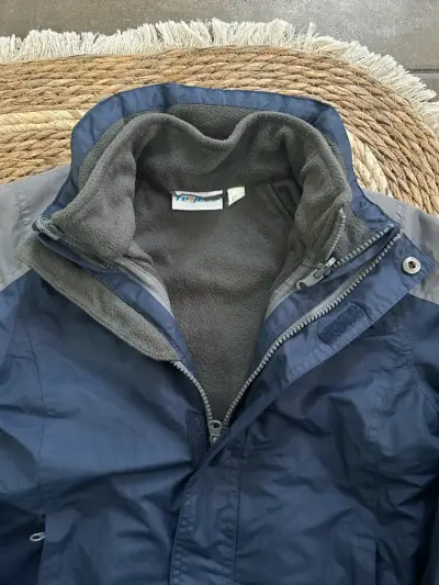 Chaqueta infantil azul tres en una  6/8 años - miniatura 3