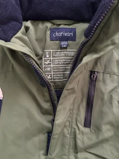 Chaqueta infantil verde con capucha - miniatura 4