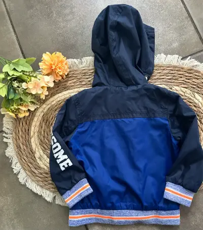 Chaqueta azul con capucha 18 meses - miniatura 3