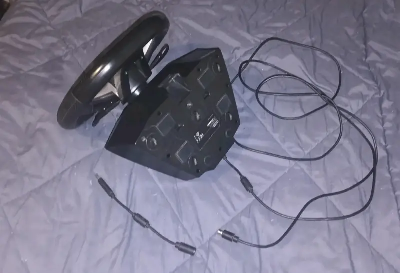 Volante de simulación Xbox con pedales - 4