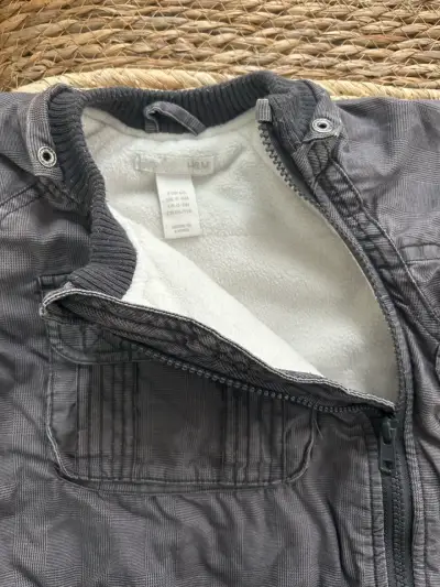 Chaqueta gris bebé 4-6 meses - miniatura 4