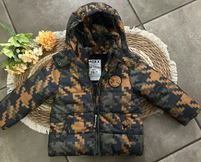 Parka camuflaje talla 12/18 meses - miniatura 3
