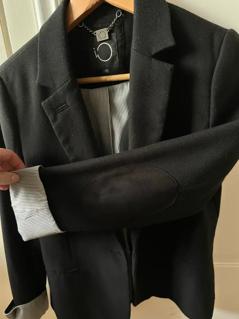 Blazer negro IÓ - 2