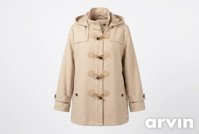 Abrigo beige con capucha