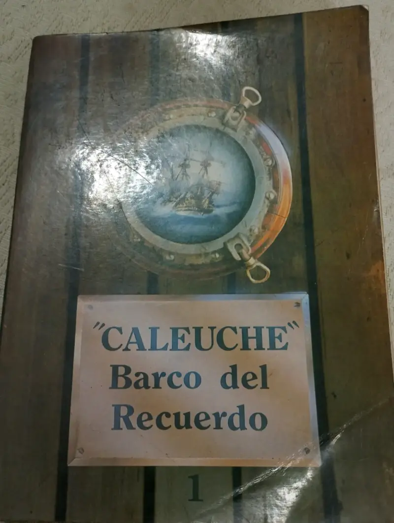 Libro Caleuche Barco del Recuerdo