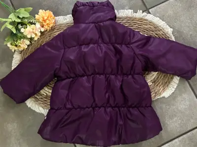 Abrigo morado bebé niña 12-18 meses - miniatura 3