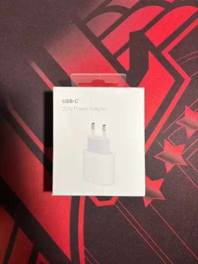 Cargador USB-C 20W nuevo - miniatura 1