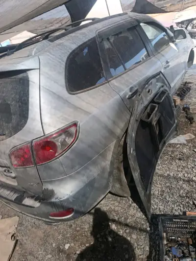 Hyundai Santa Fe 2008 en desarme - miniatura 2