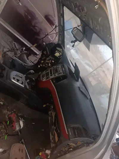 Hyundai Santa Fe 2008 en desarme - miniatura 3
