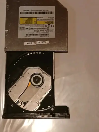Unidad lectora y grabadora de DVD externa - miniatura 1