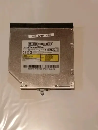 Unidad lectora y grabadora de DVD externa - miniatura 2