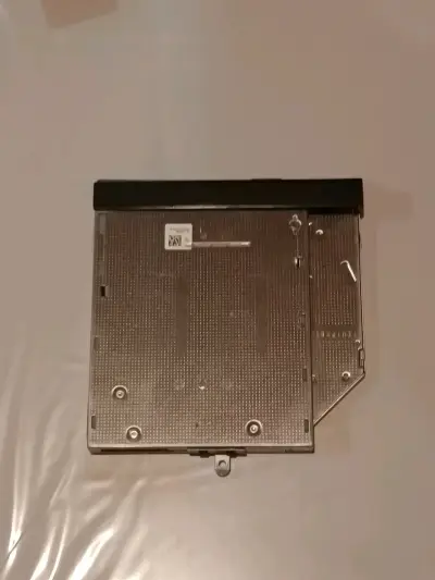 Unidad lectora y grabadora de DVD externa - miniatura 4