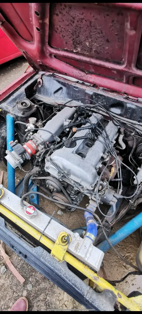 Motor y caja Sr20 con auto datsun - 1