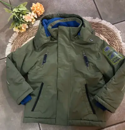 Parka verde para niño talla 4 años - miniatura 2