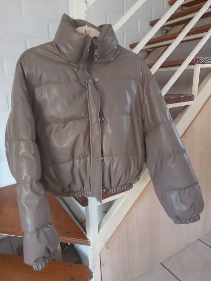 Chaqueta acolchada marrón