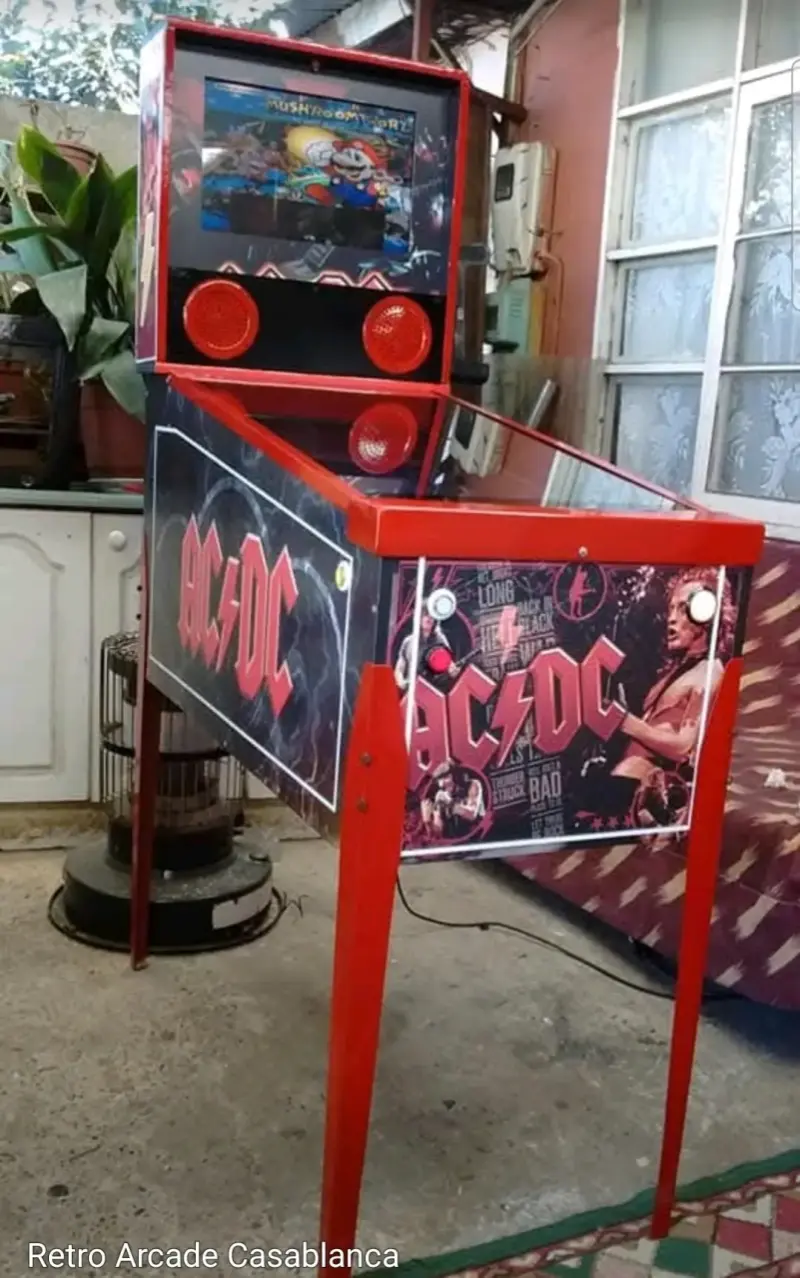 Máquina pinball o flipper AC/DC - 1