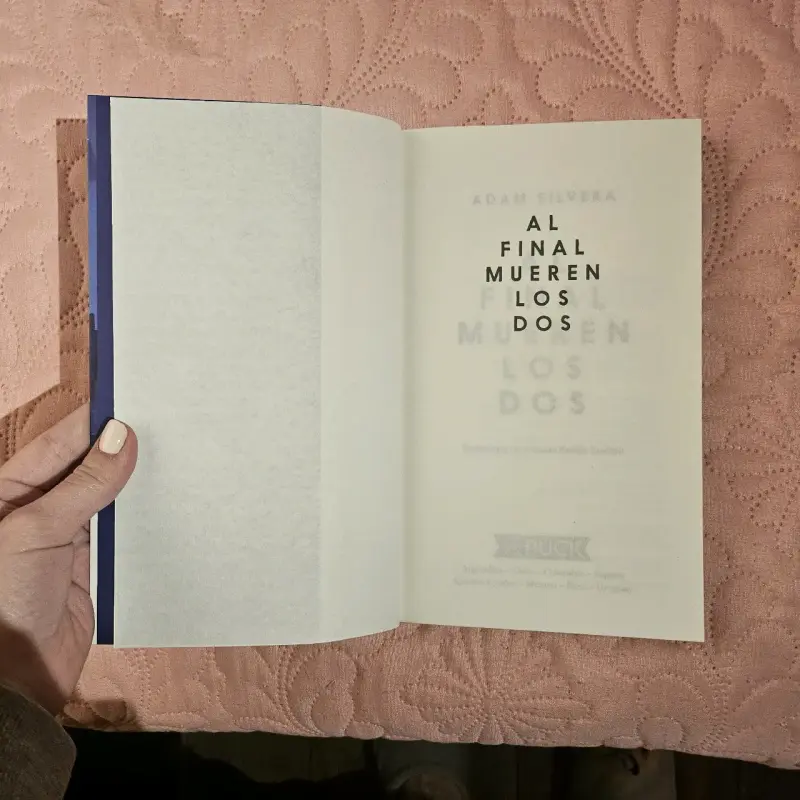 Libro 'Al final mueren los dos' (Excelente estado) - 4