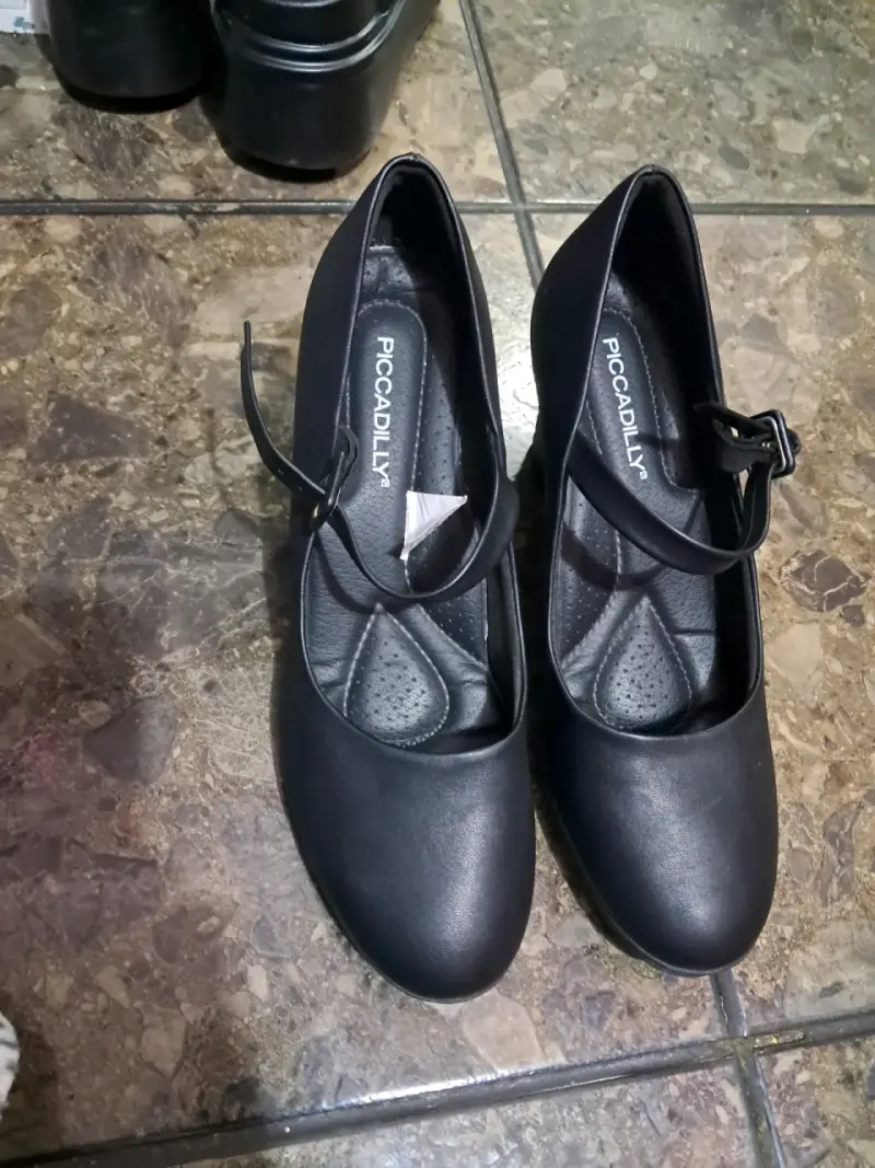 Zapatos negros Piccadilly - 1