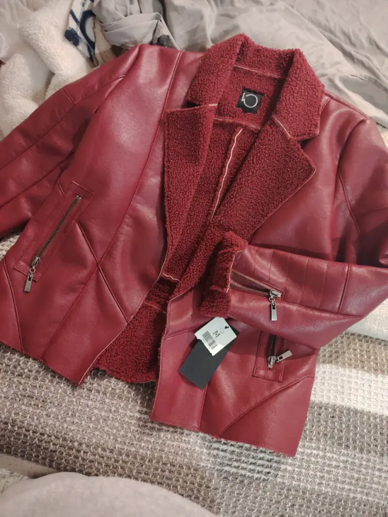 Chaqueta de cuero roja - 5