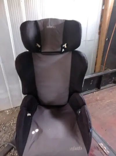 Silla de auto Infanti negra - miniatura 1