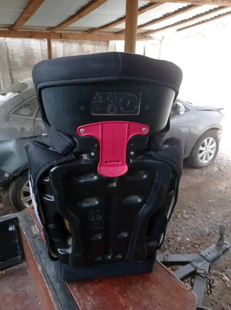 Silla de auto Infanti negra - 2