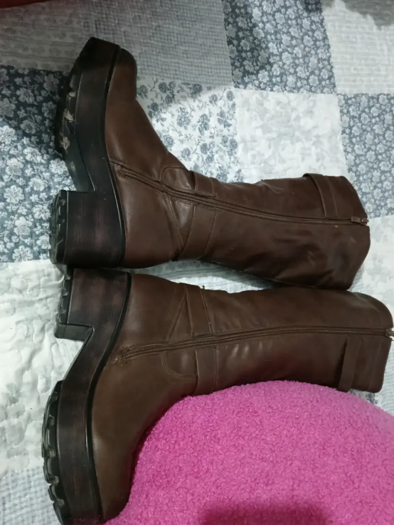 Botas ,botines y zapatos - 1