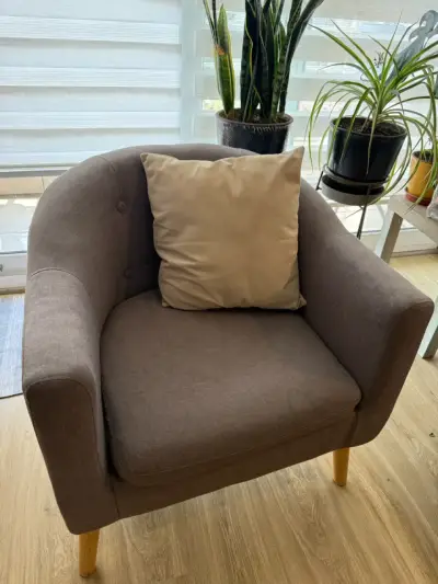 Butaca Lucía gris moderna - miniatura 3