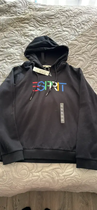Polerón Esprit negro con logo colorido - miniatura 2