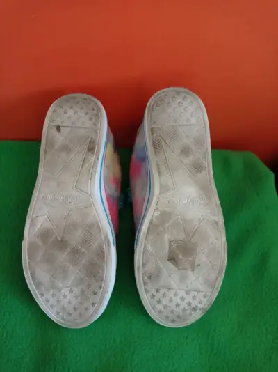 Zapatillas infantiles Skechers brillantes - miniatura 5