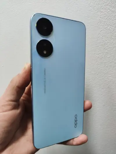 Smartphone OPPO A78 5g azul claro - miniatura 1