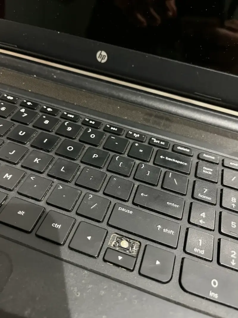Laptop HP negra 14 pulgadas - 3