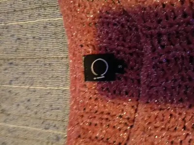 Sweater tejido rosado brillante - miniatura 3
