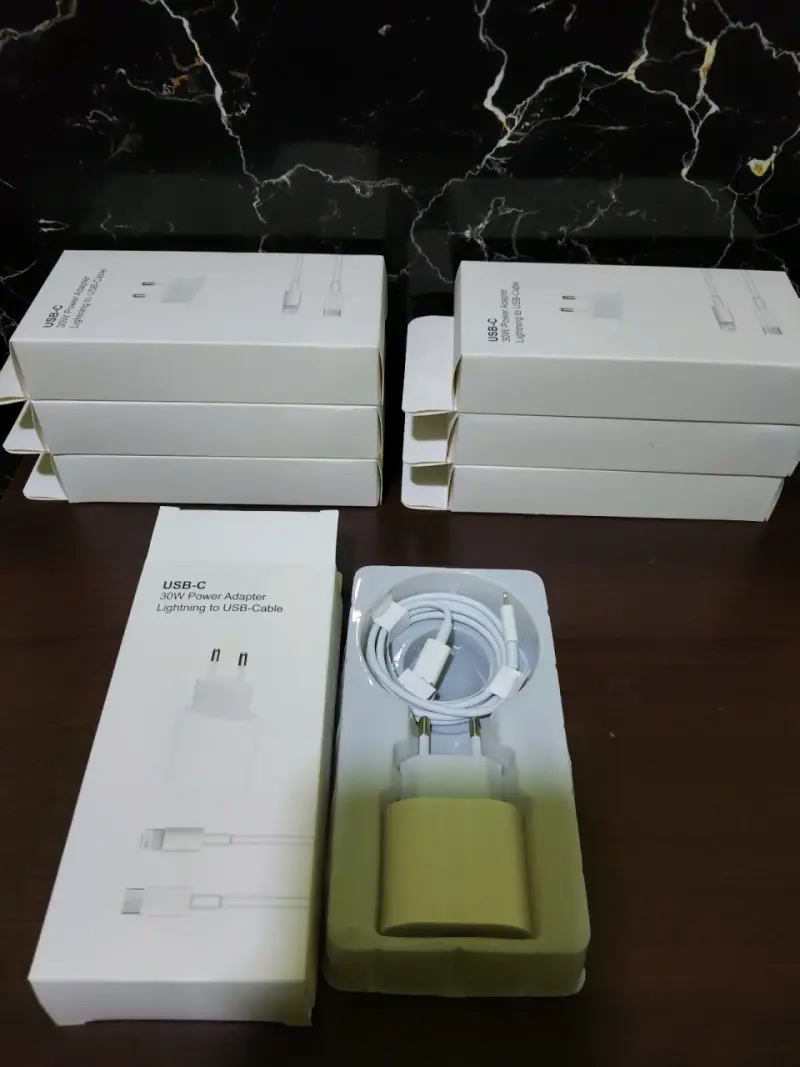 Adaptador de corriente USB-C 30W - 3