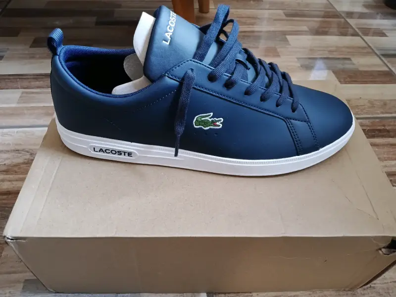 Zapatillas Lacoste azul marino