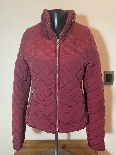 Chaqueta acolchada burdeos mujer - miniatura 1